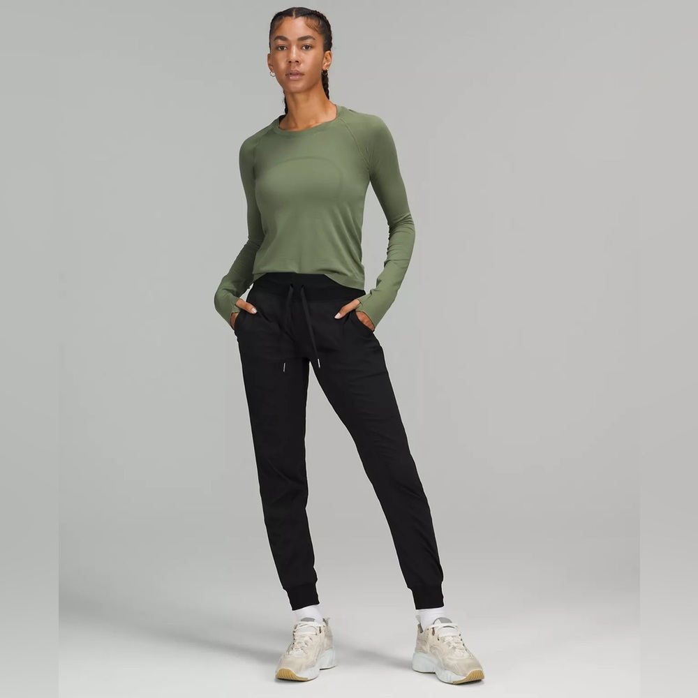 Lululemon Dance Studio Joggers — black